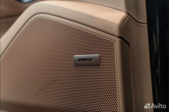 Porsche Cayenne 3.0 AT, 2024, 550 км