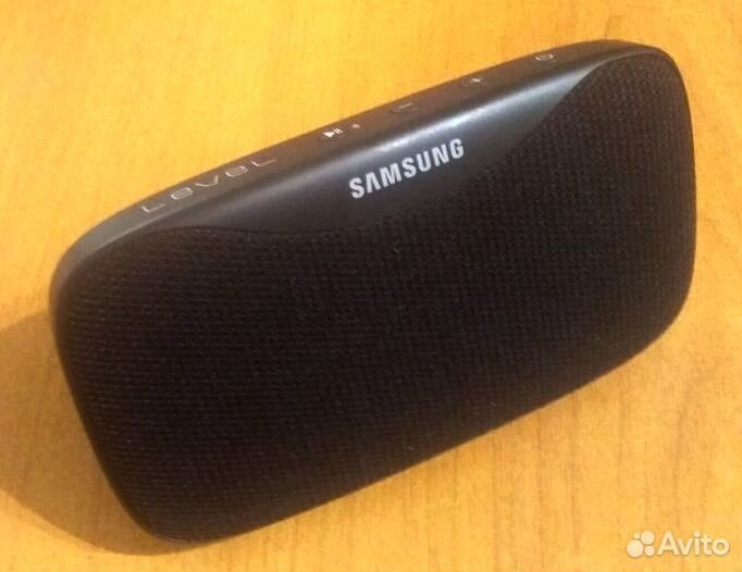 Портативная колонка Samsung Level Box Slim б\у