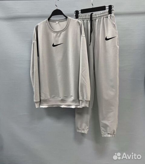 Спортивный костюм Nike мужской