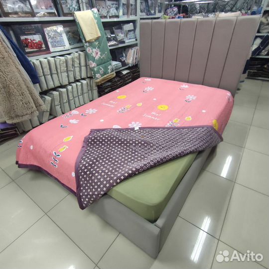 Двустороннее покрывало 230х230см