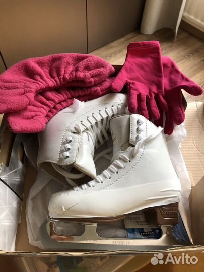 Фигурные коньки jackson artiste C1,5 31