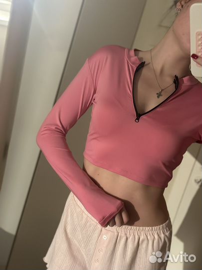 Топ с длинным рукавом розовый