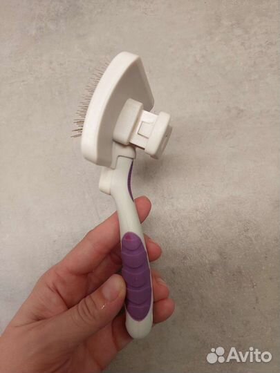 Щетка-пуходерка самоочищающаяся для кошек, малая