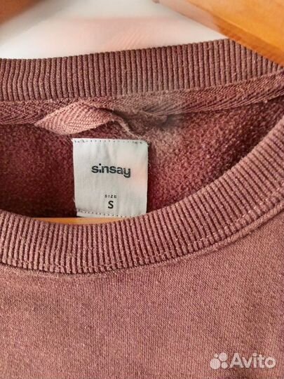 Продам женскую кофту