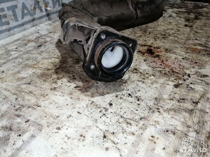 Горловина бака Hyundai Solaris / Kia Rio 3