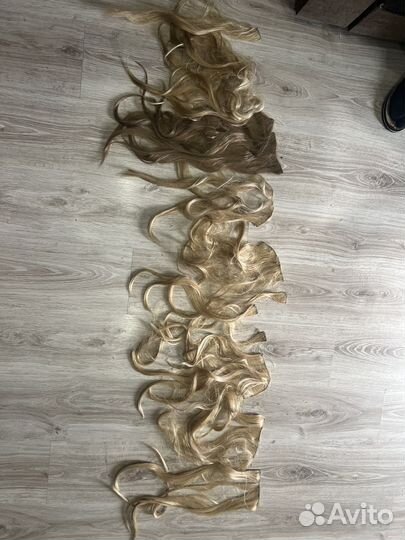 Волосы на заколках искусственные