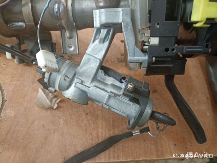 Замок зажигания Daihatsu Terois J100