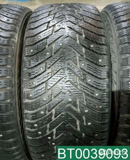 Nokian Tyres Hakkapeliitta 8 235/55 R17 105W