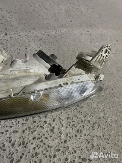 Фара левая передняя Isuzu D-Max