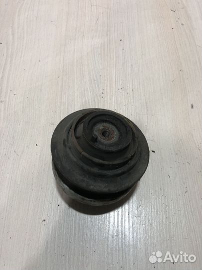 Подушка двигателя Мерседес W208