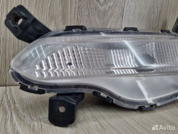 Фара дневного света правая Hyundai Solaris 2