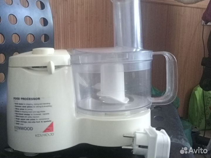 Кухонный комбайн Kenwood