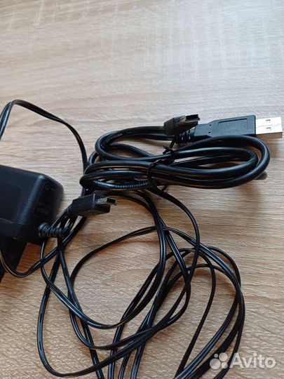 Зарядное устройство