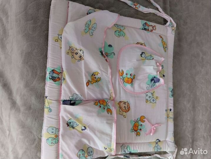 Органайзер на детскую кроватку