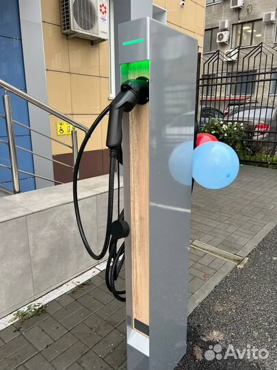 Зарядная станция для электромобилей