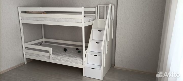 Двухъярусная кровать большой выбор
