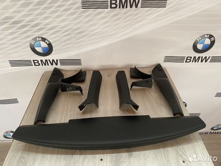 Накладка крышки багажника верхняя BMW F07