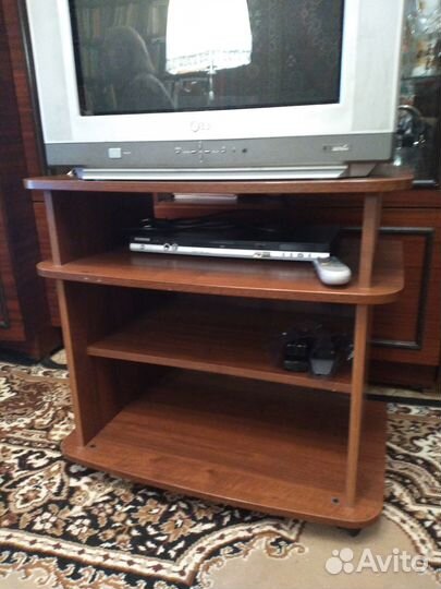 Тумбочка под телевизор бу
