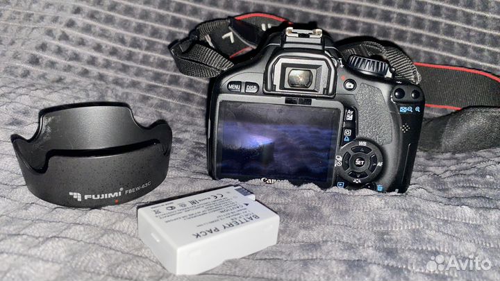 Зеркальный фотоаппарат canon eos 550d