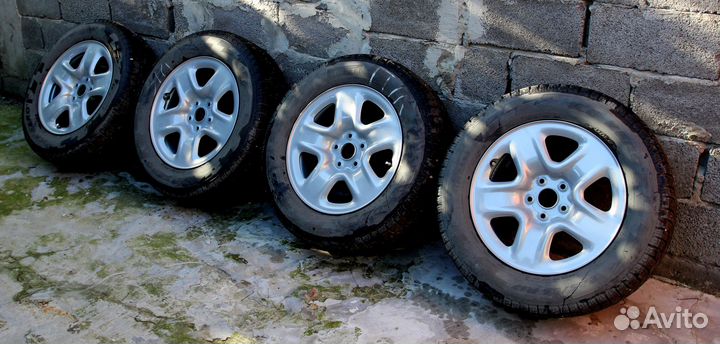 Pirelli Ice Zero 225/65 R17 106T