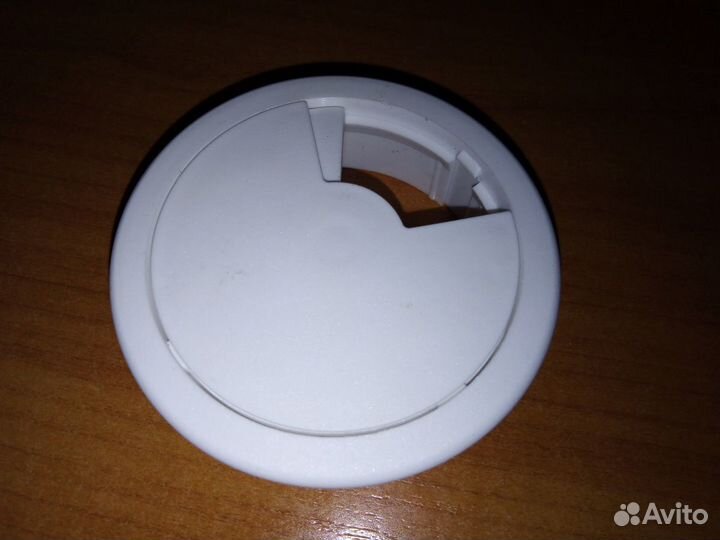 Заглушка мебельная для кабель-канала