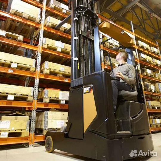 Водитель высотного штабелера Вахта жилье+питание