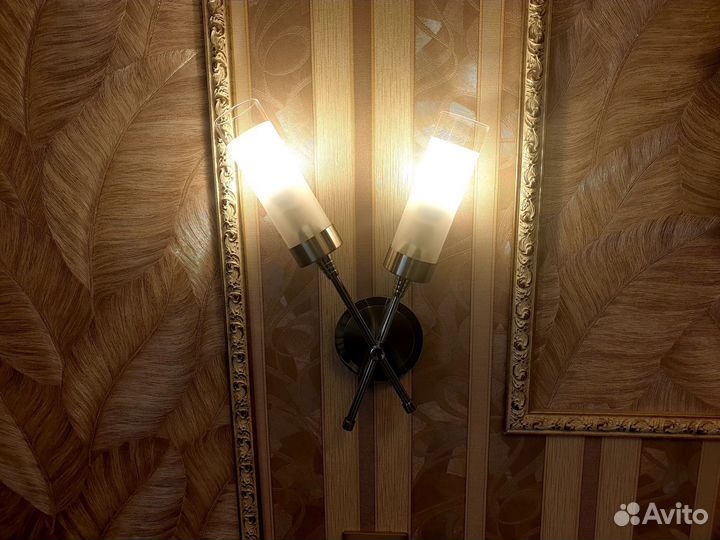 Люстра и 2 бра комплект