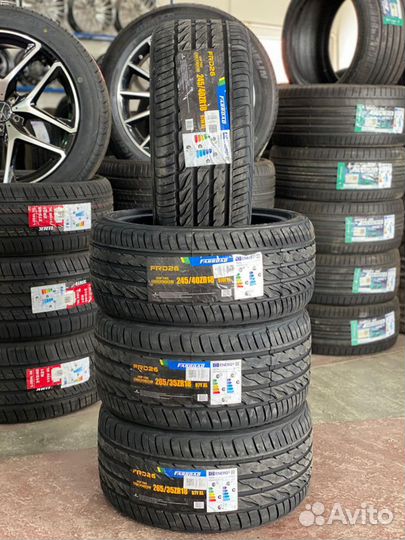 Farroad FRD26 245/40 R18 и 265/35 R18 97W