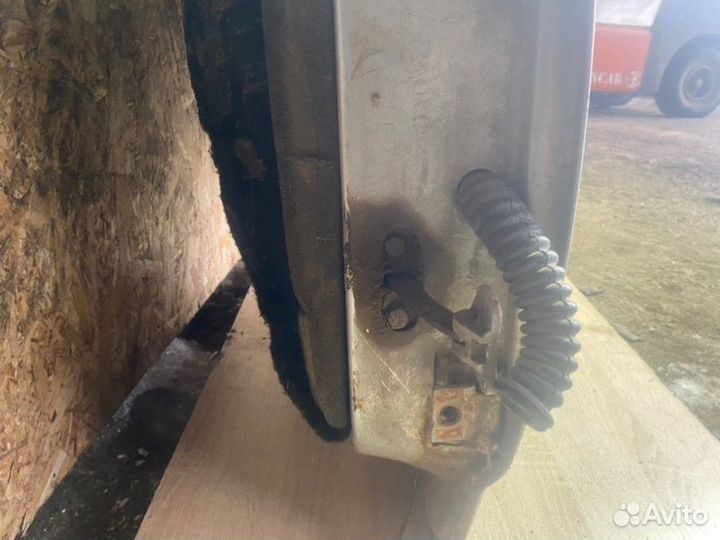 Дверь боковая задняя левая Ваз 2112 седан 21083