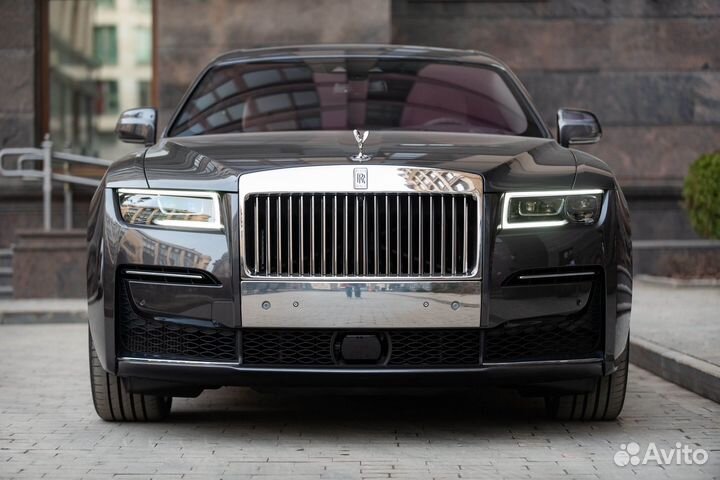 Rolls-Royce Ghost 6.8 AT, 2023, 22 км