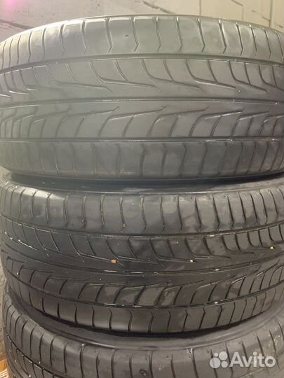 Firestone Firehawk Wide Oval 215/60 R17