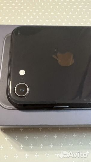 iPhone 8, 64 ГБ