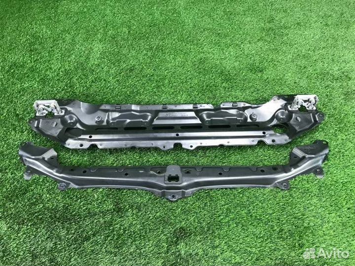 Передняя панель передняя Bmw 5 E60 N52B30 2006