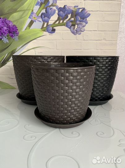 Горшки пластиковые для цветов