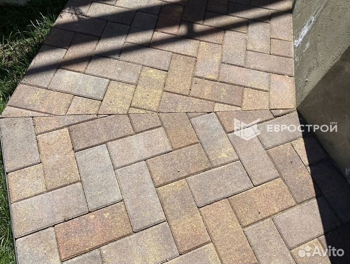 Укладка тротуарной плитки под ключ