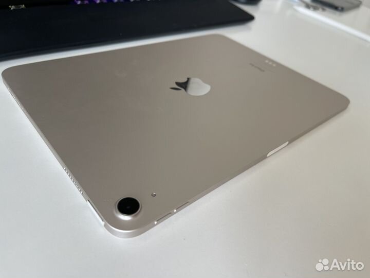 iPad Air (2022) 10,9