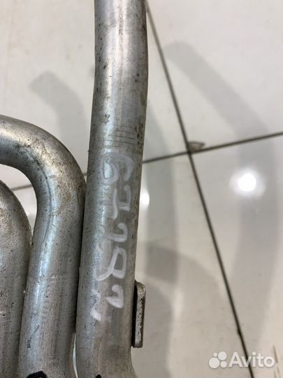 Трубка системы охлаждения (Jaguar XE)