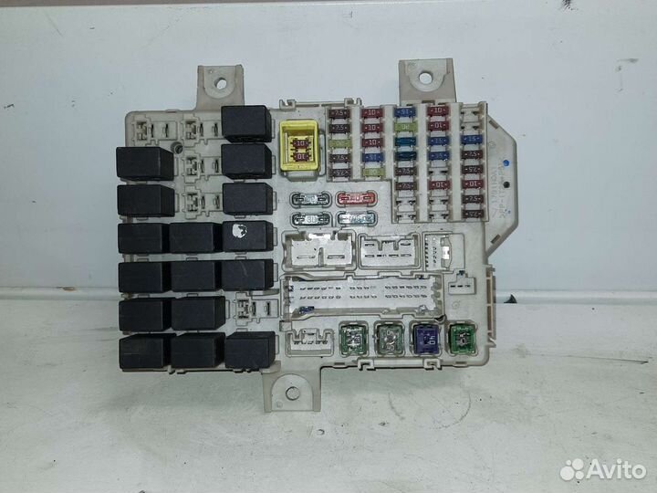 Блок предохранителей mitsubishi colt z3