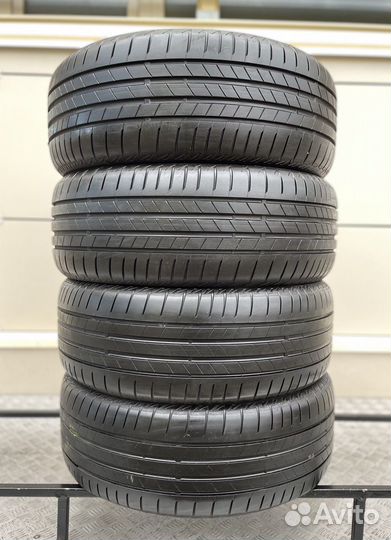 Bridgestone Turanza T005 225/55 R17
