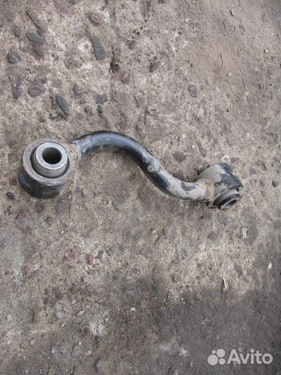 Стойка заднего стабилизатора левая