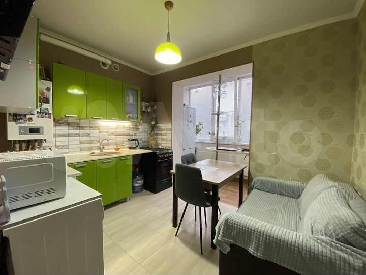 1-к. квартира, 40 м², 3/3 эт.