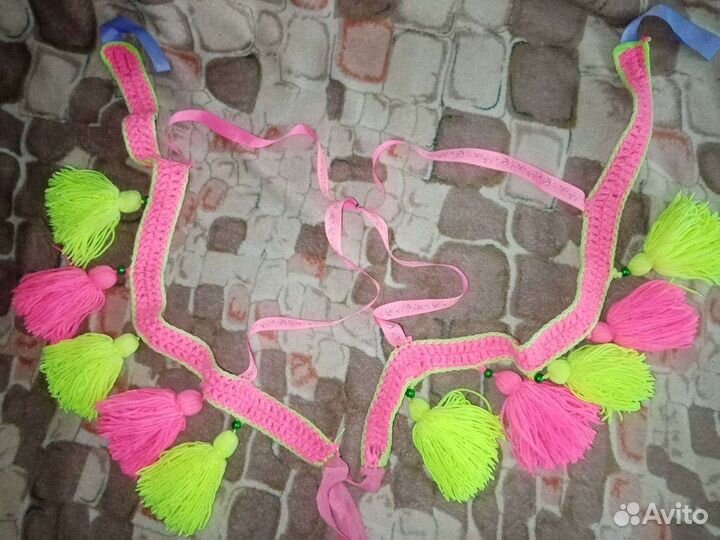 Шапочка и шлея на пони