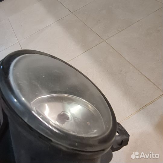 Фара противотуманная левая передняя Nissan