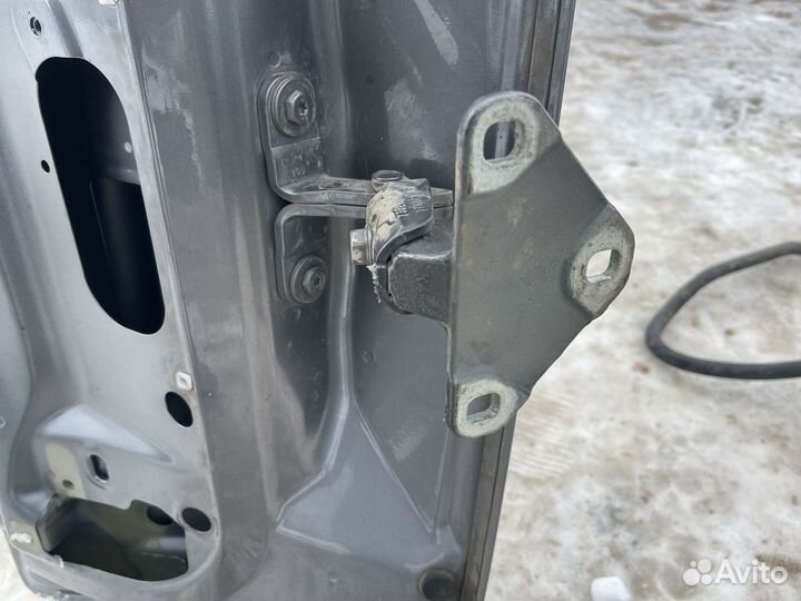 Петли двери багажника bmw f15 x5