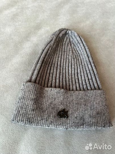 Шапка мальчику calvin klein 3-5 лет