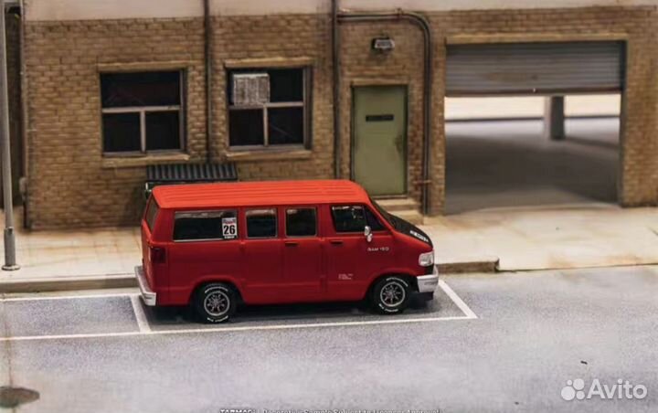 Dodge Van Ram 1:64, Tarmac Works, в наличии