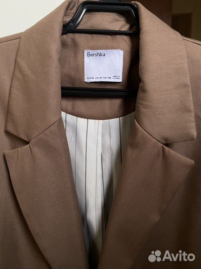 Bershka Пиджак женский М