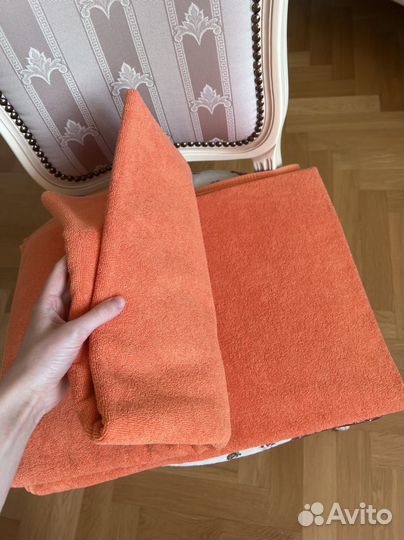 Полотенца пляжные махровые 2 штуки