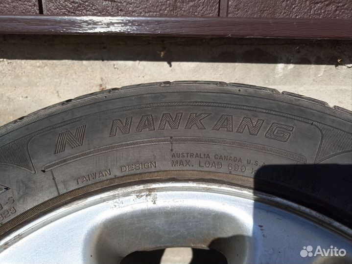 Летняя резина на литых дисках Peugeot (2 штуки)