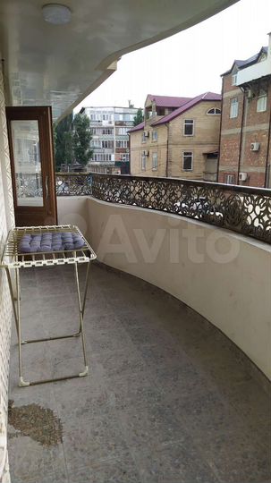 1-к. квартира, 42 м², 2/12 эт.